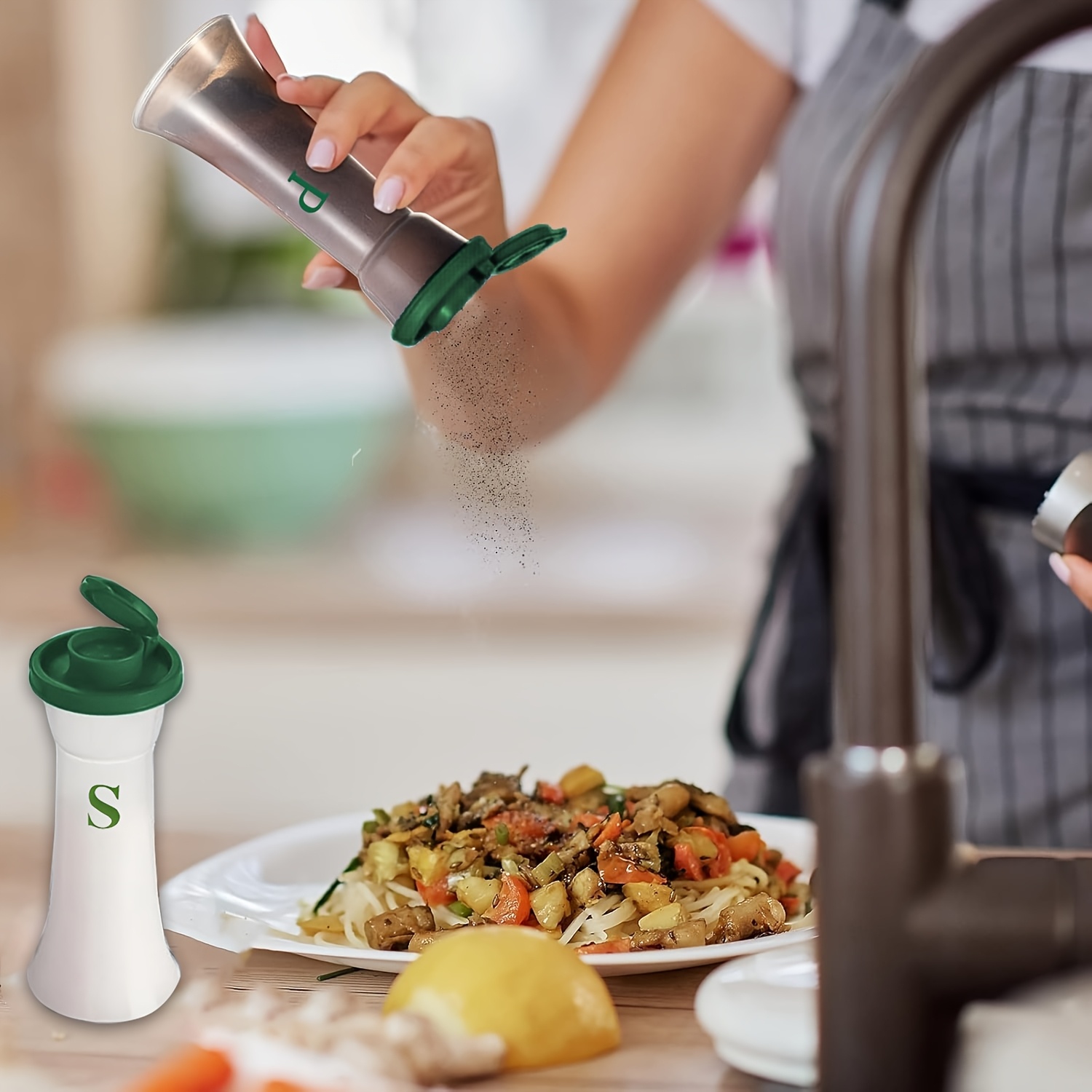 2pcs Large Salt & Pepper Shake - Commercial Kitchen Utensils reseña y precio